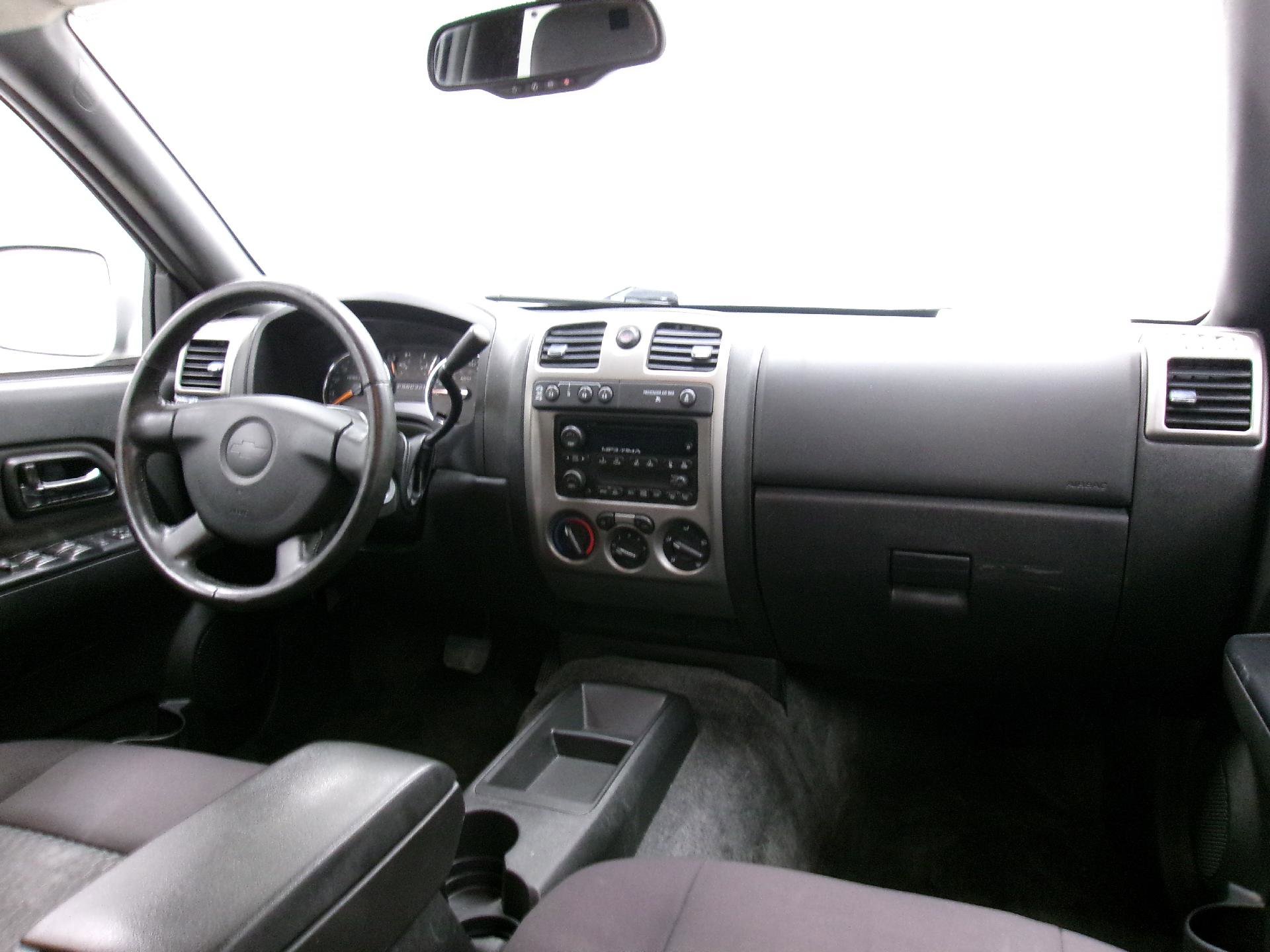 Used 2012 Chevrolet Colorado LT image 3