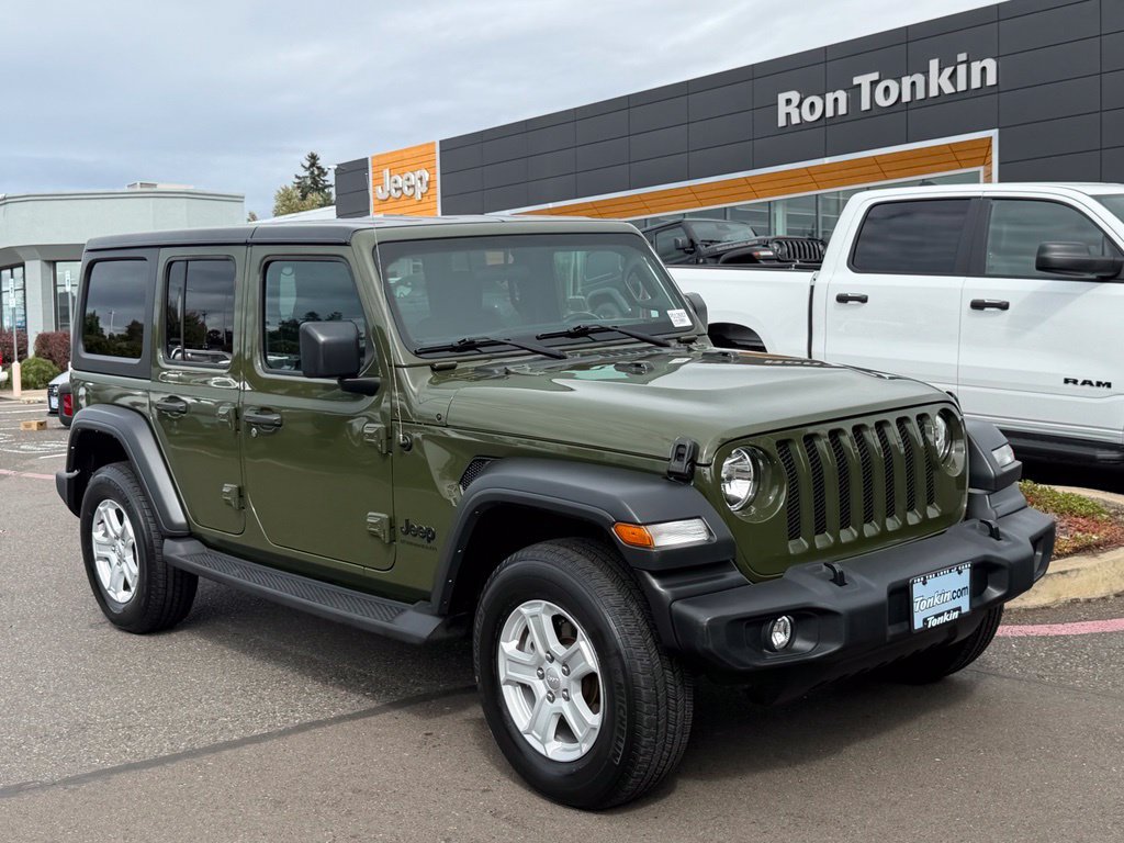 Used 2023 Jeep Wrangler Unlimited Sport AWD/4WD image 2