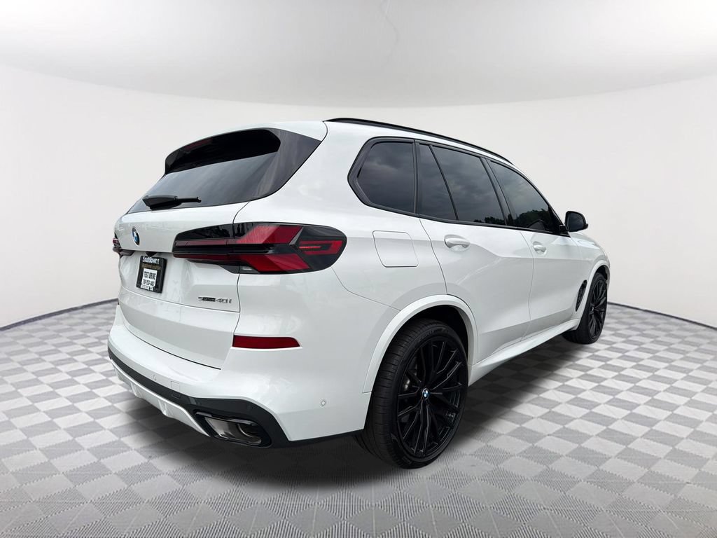 Used 2026 BMW X5 sDrive40i w/ M Sport Package RWD image 5