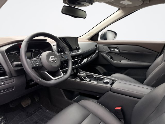 Used 2023 Nissan Rogue SL w/ SL Premium Package AWD/4WD image 10