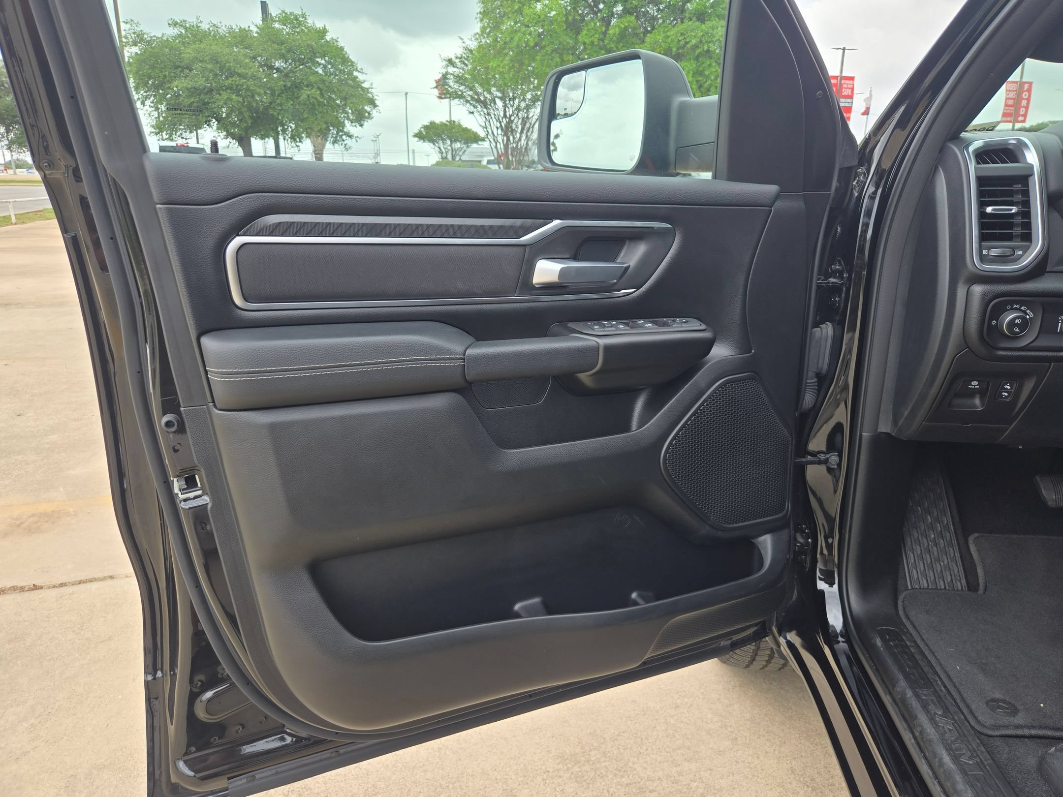 Used 2025 RAM 1500 Lone Star RWD image 12