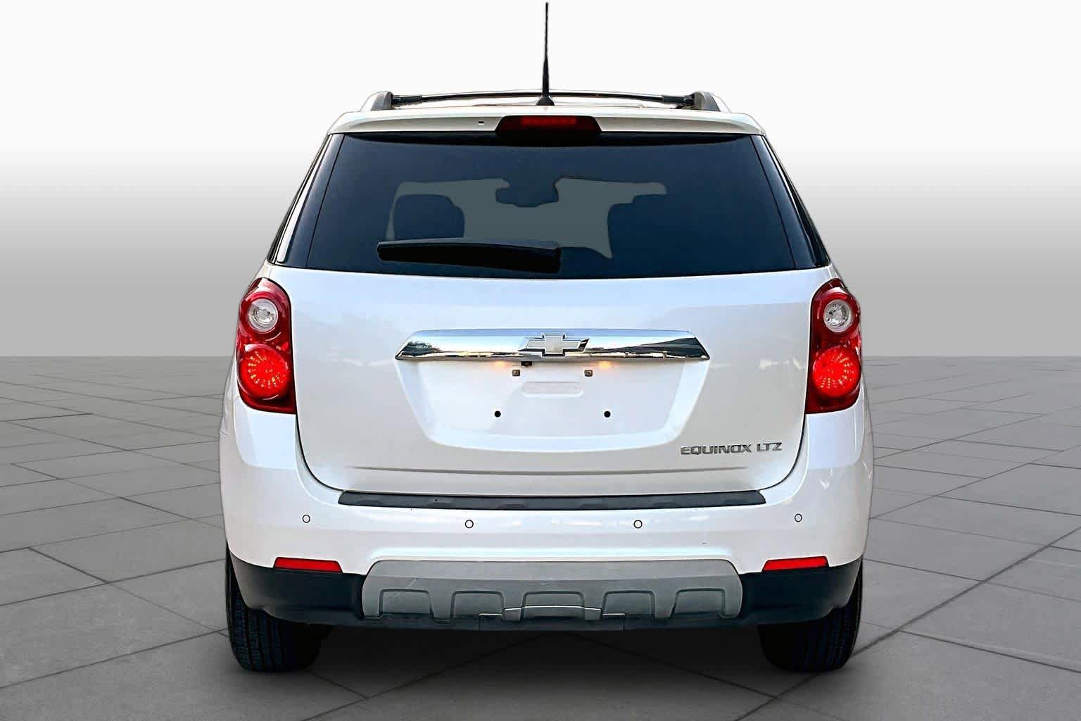 Used 2012 Chevrolet Equinox LTZ FWD image 4
