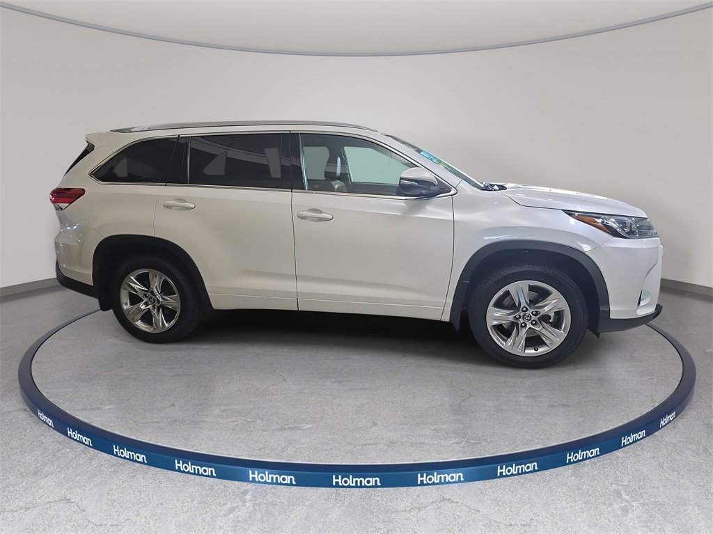 Used 2019 Toyota Highlander Limited image 5