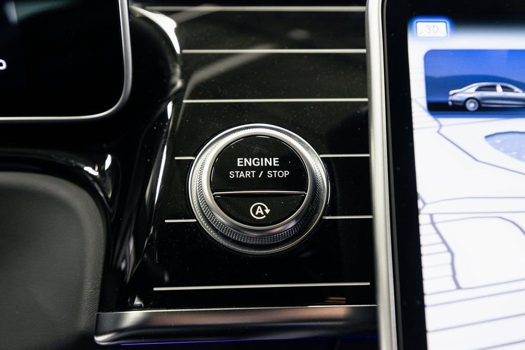 Used 2023 Mercedes-Benz Maybach S 680 4MATIC w/ Manufaktur Leather Package image 16