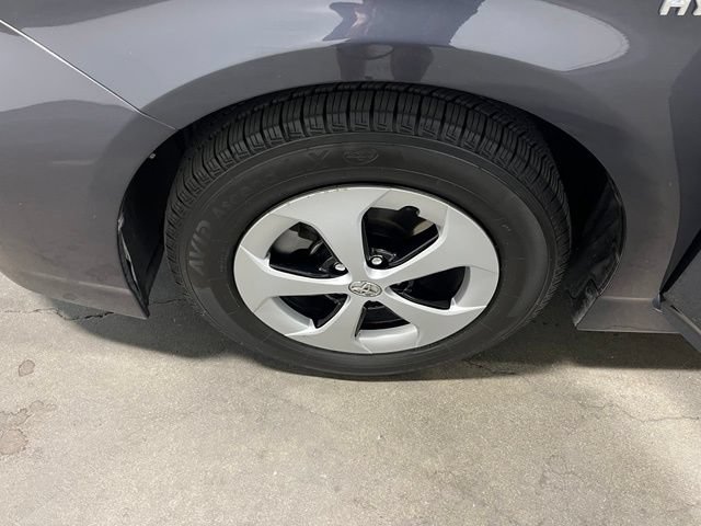 Used 2015 Toyota Prius Three FWD image 29