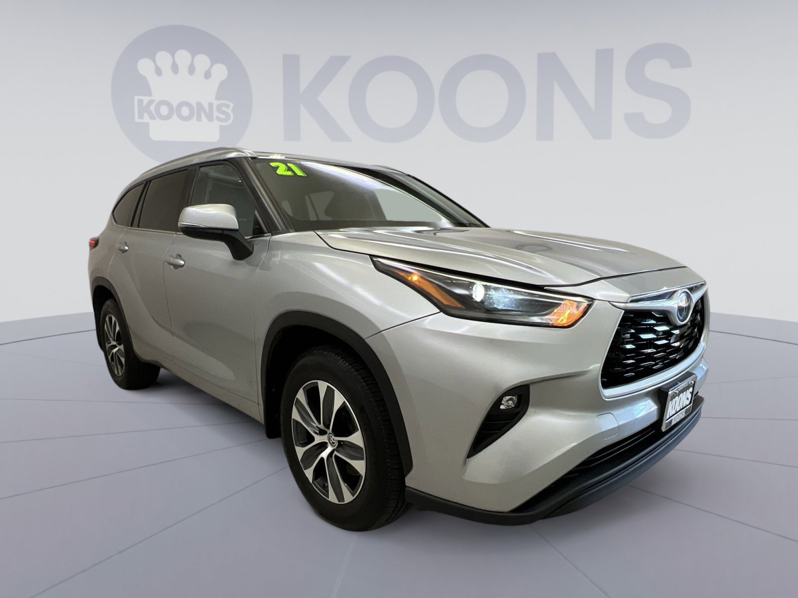 Used 2021 Toyota Highlander XLE image 15