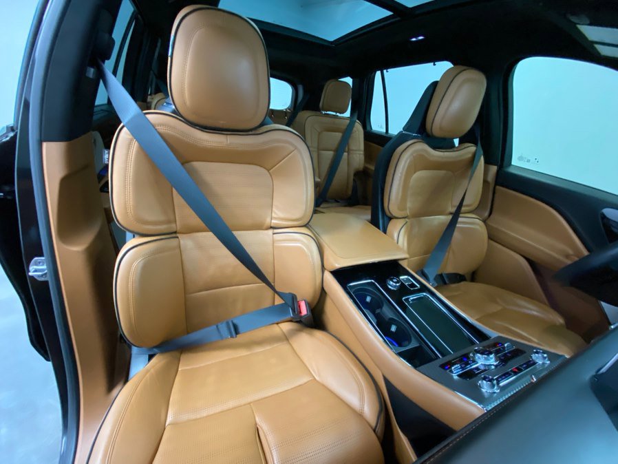 Used 2020 Lincoln Aviator Black Label w/ Dynamic Handling Package AWD/4WD image 34