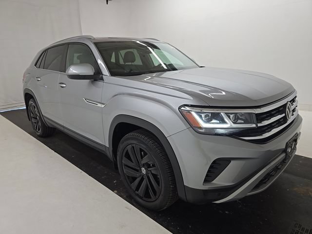 Used 2022 Volkswagen Atlas Cross Sport SE AWD/4WD image 4