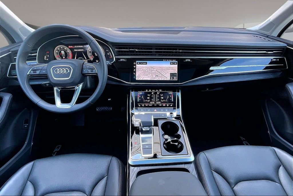 Used 2023 Audi Q7 3.0T Premium Plus AWD/4WD image 16