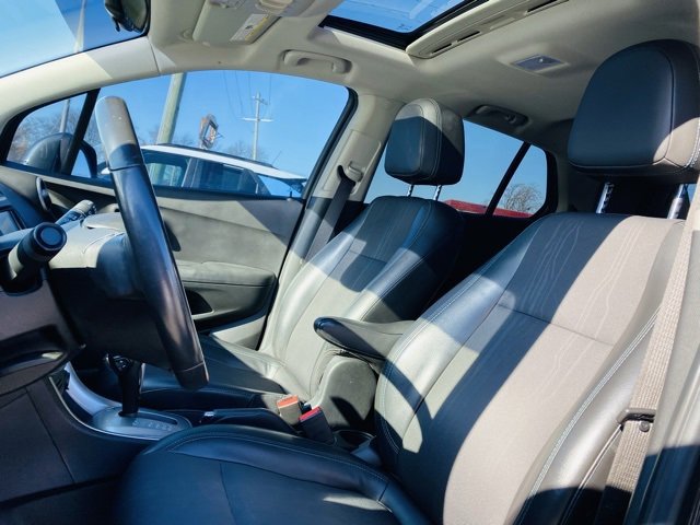 Used 2016 Chevrolet Trax LT w/ LT Sun and Sound Package image 29