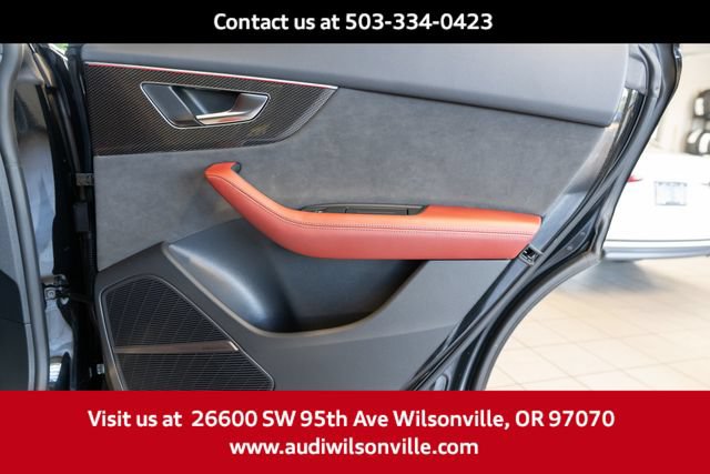 Used 2022 Audi SQ8 Premium Plus AWD/4WD image 32