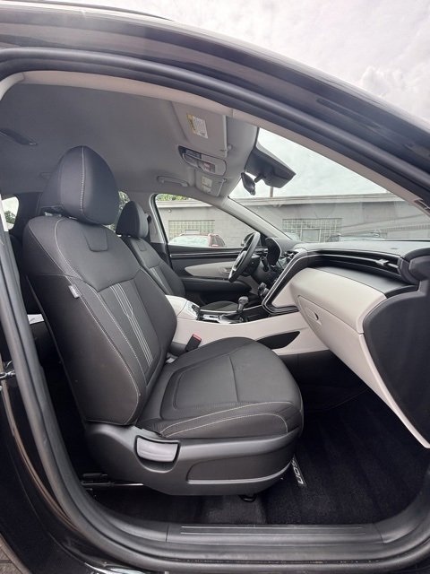 Used 2023 Hyundai Tucson SEL w/ Cargo Package image 12