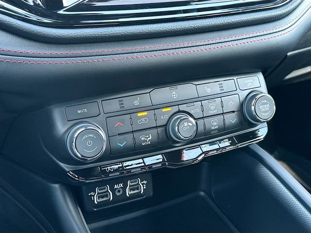 Used 2023 Dodge Durango GT image 15