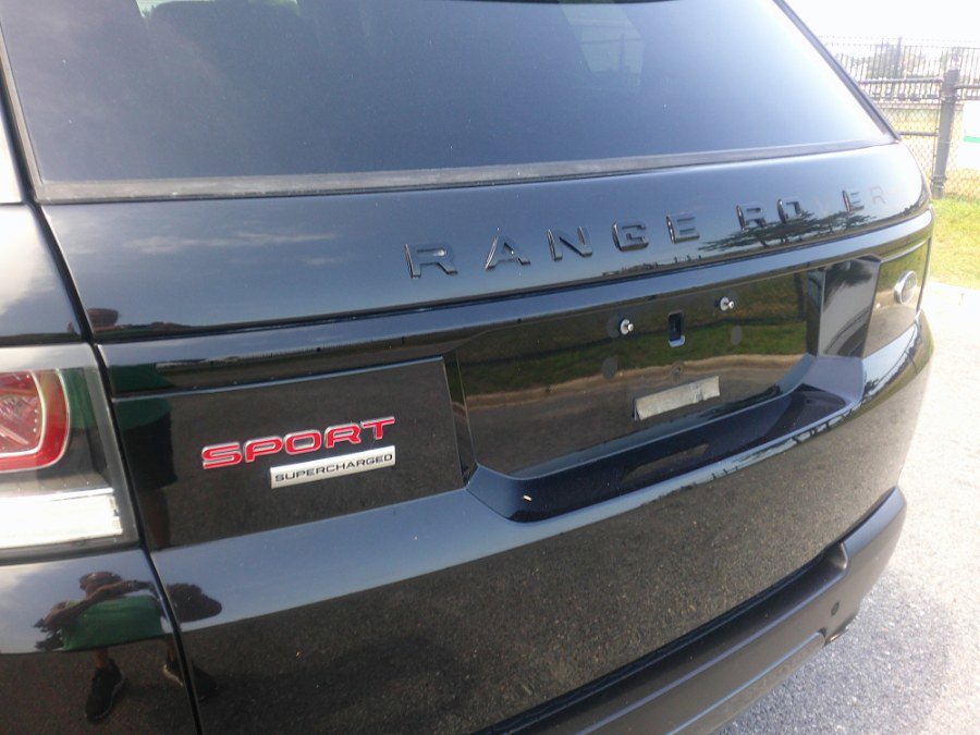 Used 2016 Land Rover Range Rover Sport Supercharged image 21