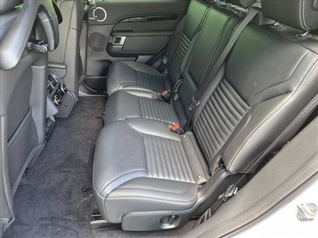 New 2026 Land Rover Discovery S AWD/4WD image 15