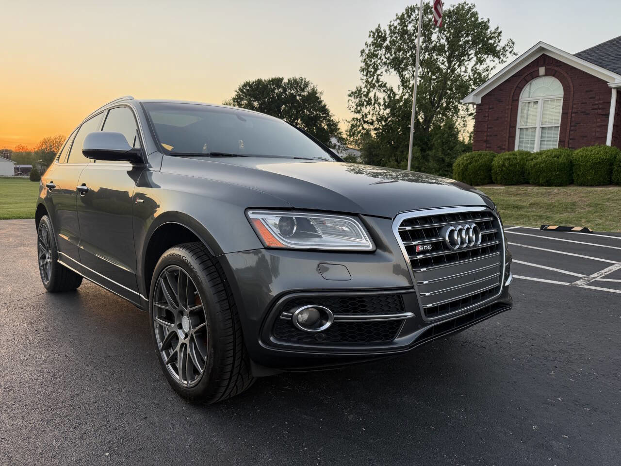 Used 2015 Audi SQ5 Premium Plus AWD/4WD image 8