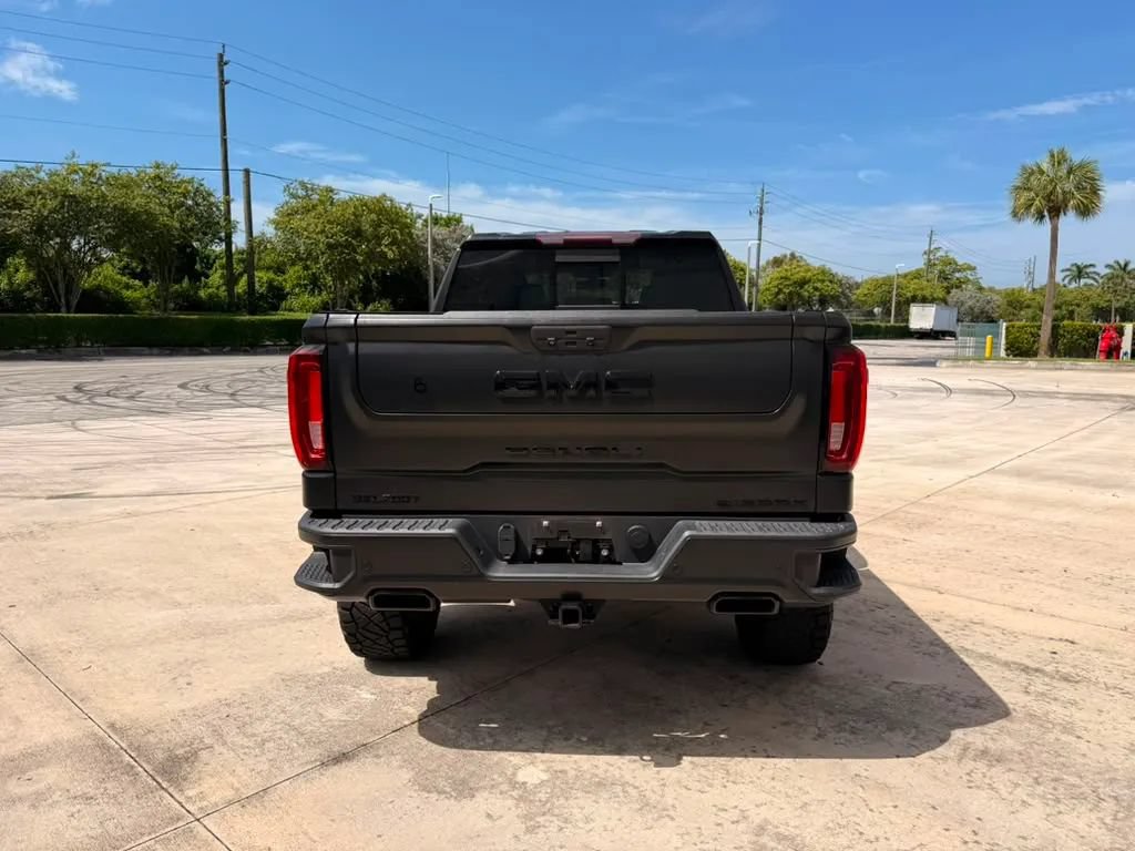 Used 2021 GMC Sierra 1500 Denali RWD image 6
