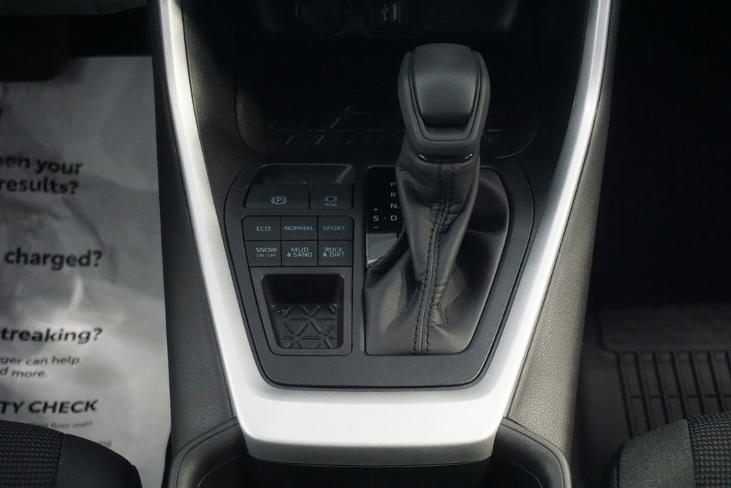 New 2025 Toyota RAV4 LE image 29
