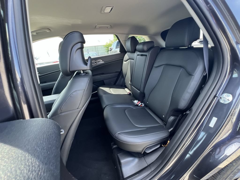 New 2026 Kia Sportage EX FWD image 22