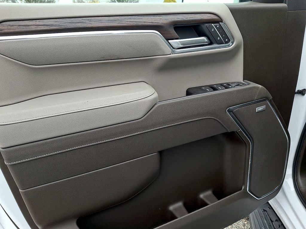 New 2026 GMC Sierra 1500 SLT w/ SLT Premium Plus Package image 8