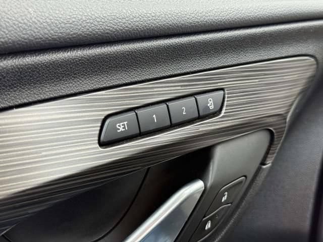 Used 2020 GMC Terrain SLT w/ Preferred Package AWD/4WD image 20