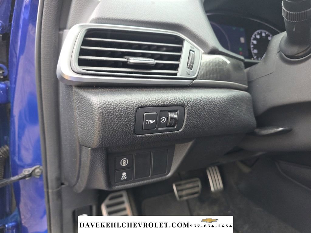 Used 2018 Honda Accord Sport image 10