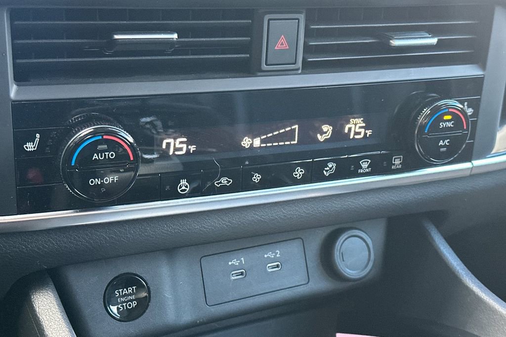 Used 2025 Nissan Rogue SV w/ Rock Creek Premium Package image 21