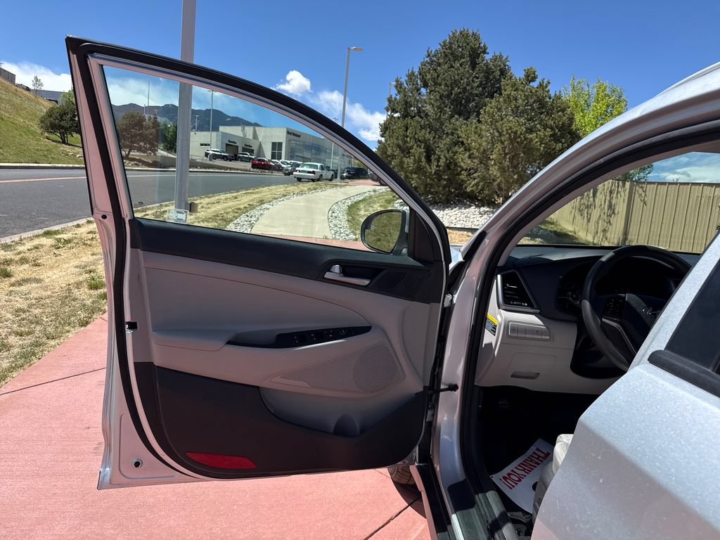 Used 2018 Hyundai Tucson SEL AWD/4WD image 12