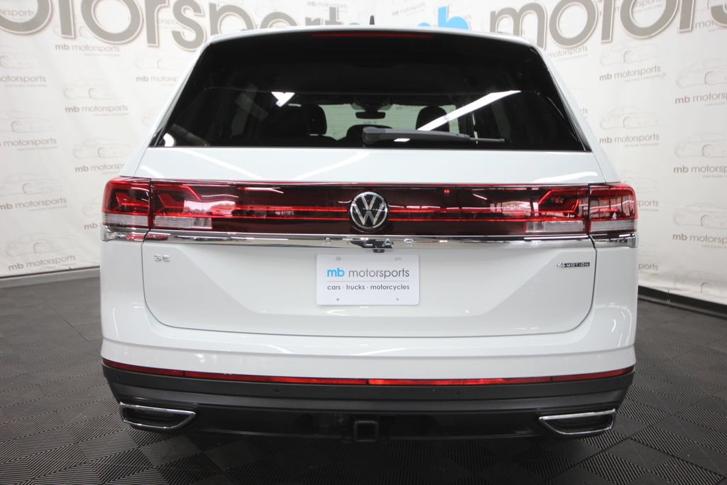 Used 2025 Volkswagen Atlas SE AWD/4WD image 5