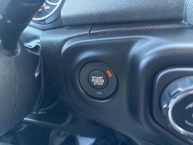 Certified 2022 Jeep Wrangler Unlimited Sahara w/ Cold Weather Group image 22