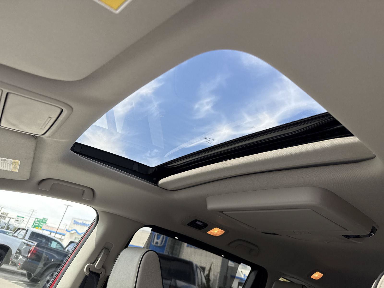 Used 2026 Honda Odyssey Touring image 16