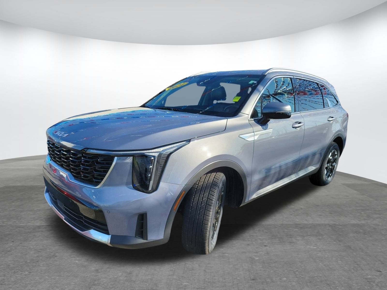 Used 2024 Kia Sorento S image 3