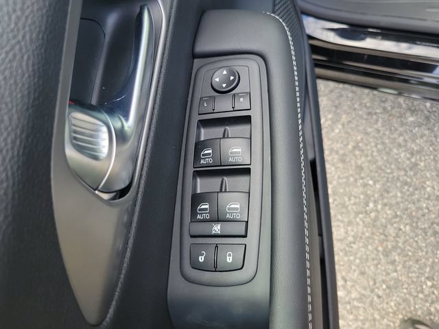 New 2026 Chrysler Voyager LX FWD image 15