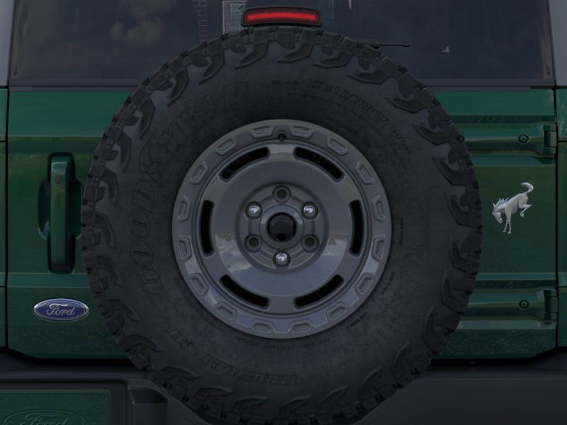 New 2025 Ford Bronco Outer Banks w/ Sasquatch Package image 24