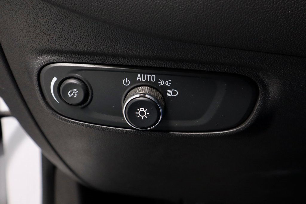 Used 2024 Chevrolet Equinox LS image 26