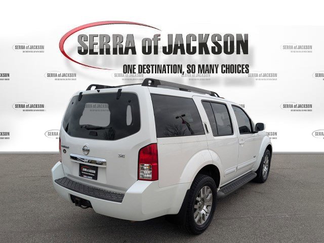 Used 2008 Nissan Pathfinder SE w/ Leather Pkg image 5