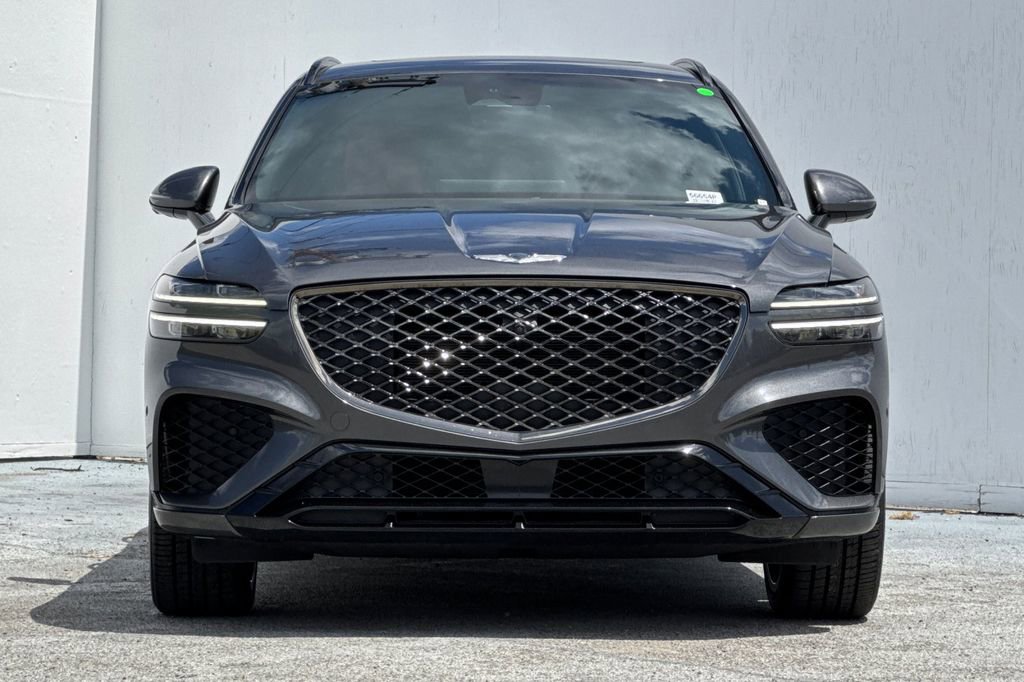 Used 2022 Genesis GV70 2.5T w/ Sport Prestige Package AWD/4WD image 8