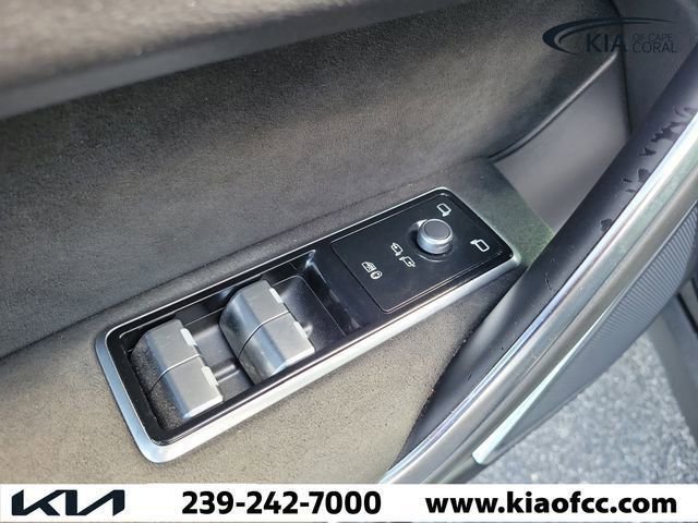 Used 2024 Jaguar F-PACE SVR AWD/4WD image 24