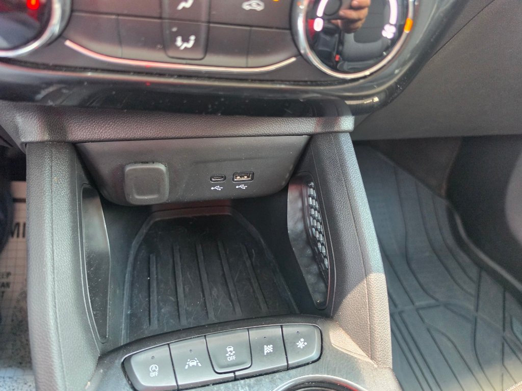 Used 2024 Chevrolet TrailBlazer LT w/ Driver Confidence Package FWD image 30