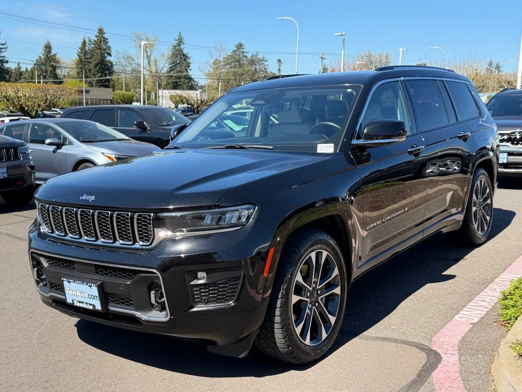 Used 2022 Jeep Grand Cherokee L Overland w/ Luxury Tech Group IV AWD/4WD image 4