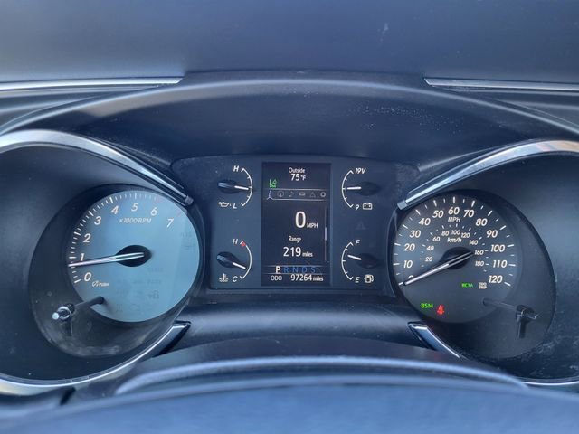 Used 2018 Toyota Sequoia SR5 w/ Premium Package image 14