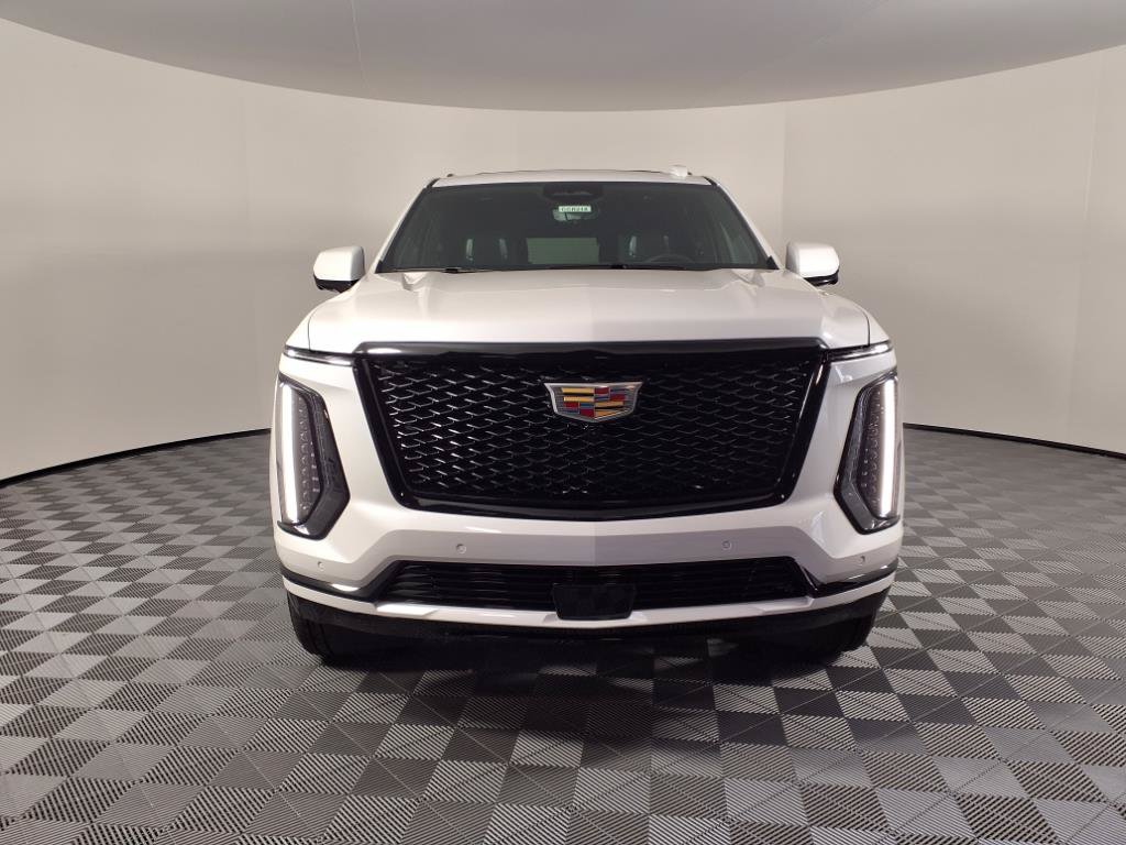 New 2025 Cadillac Escalade Sport Platinum AWD/4WD image 2