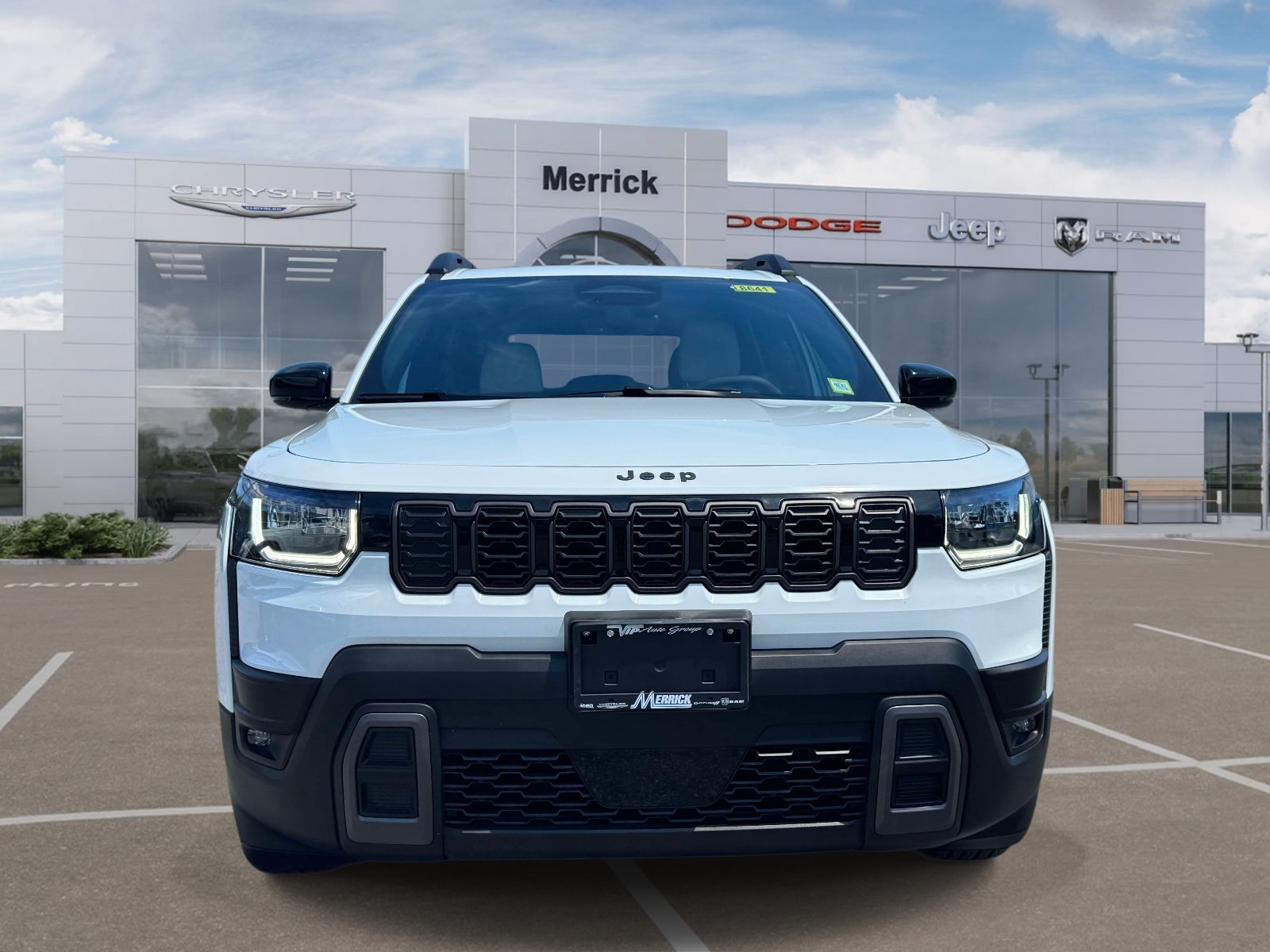 Used 2026 Jeep Cherokee Limited AWD/4WD image 3