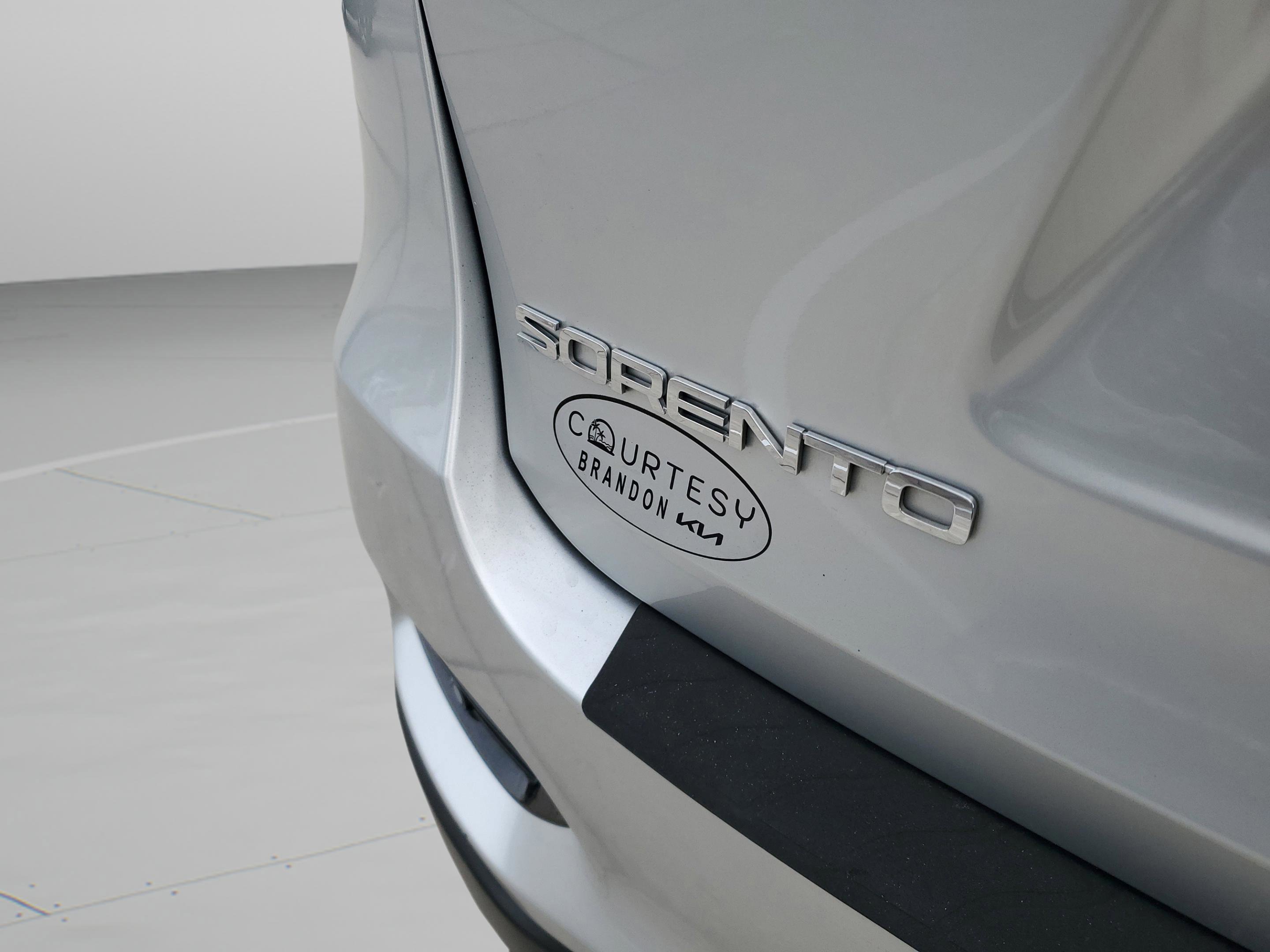 Certified 2019 Kia Sorento S image 29