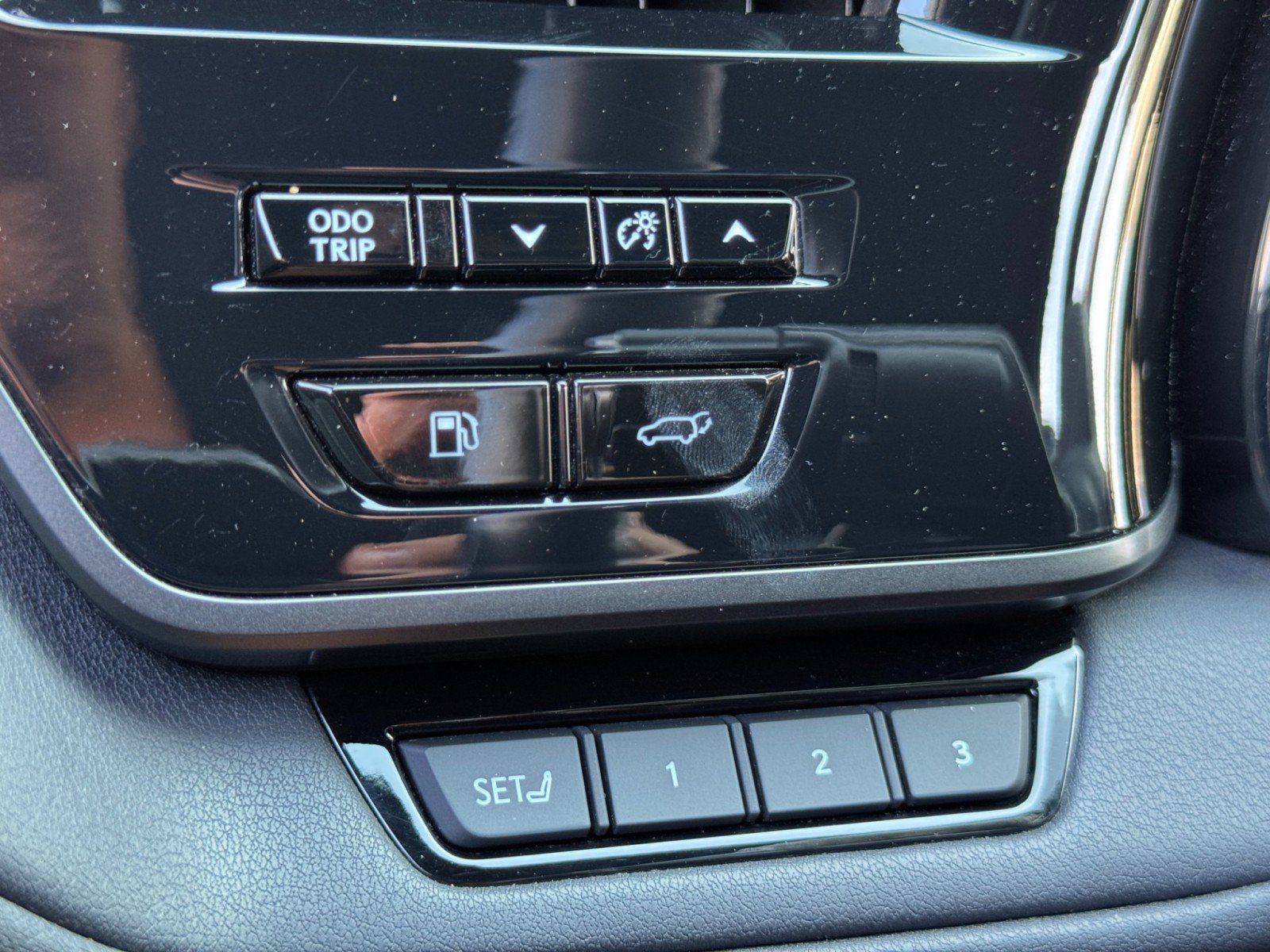 Used 2025 Lexus TX 350 AWD w/ Technology Package image 18