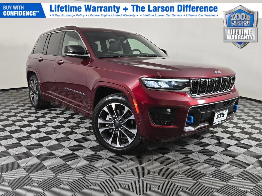 Used 2023 Jeep Grand Cherokee Overland w/ Luxury Tech Group IV AWD/4WD image 1