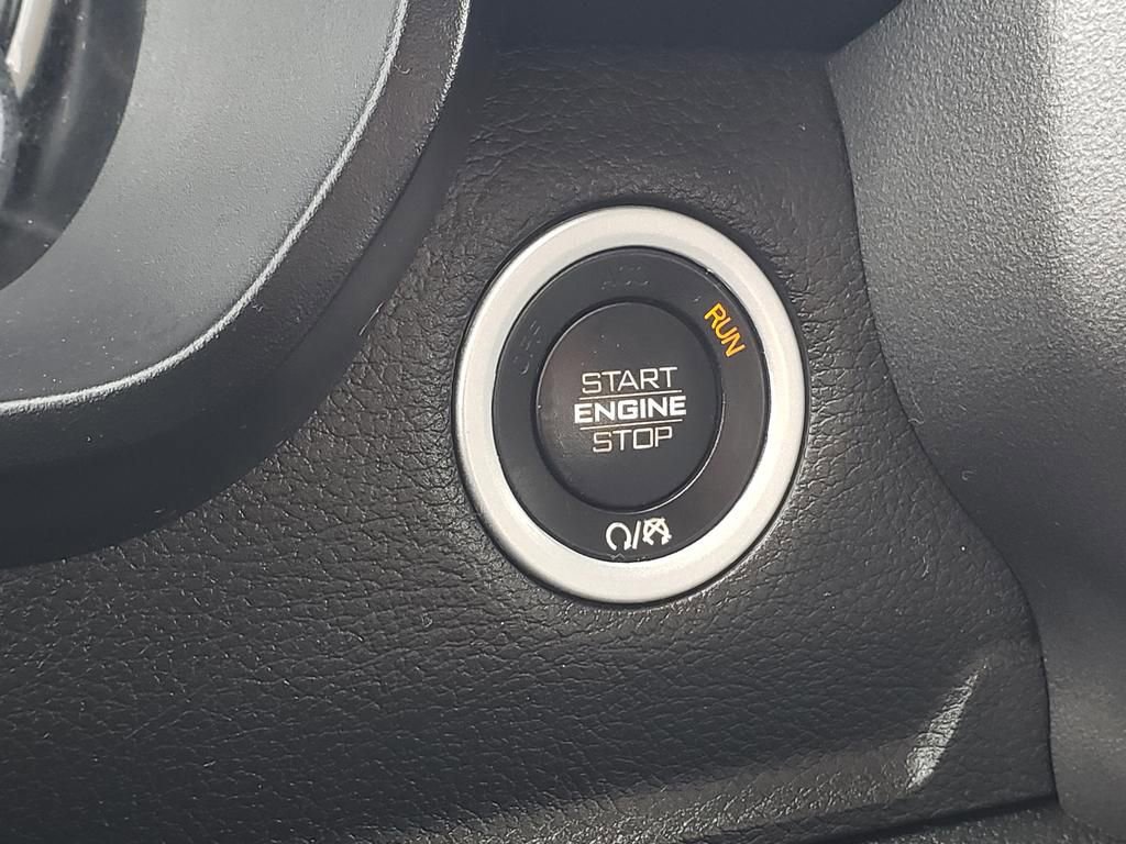 Used 2020 RAM 1500 Big Horn AWD/4WD image 33