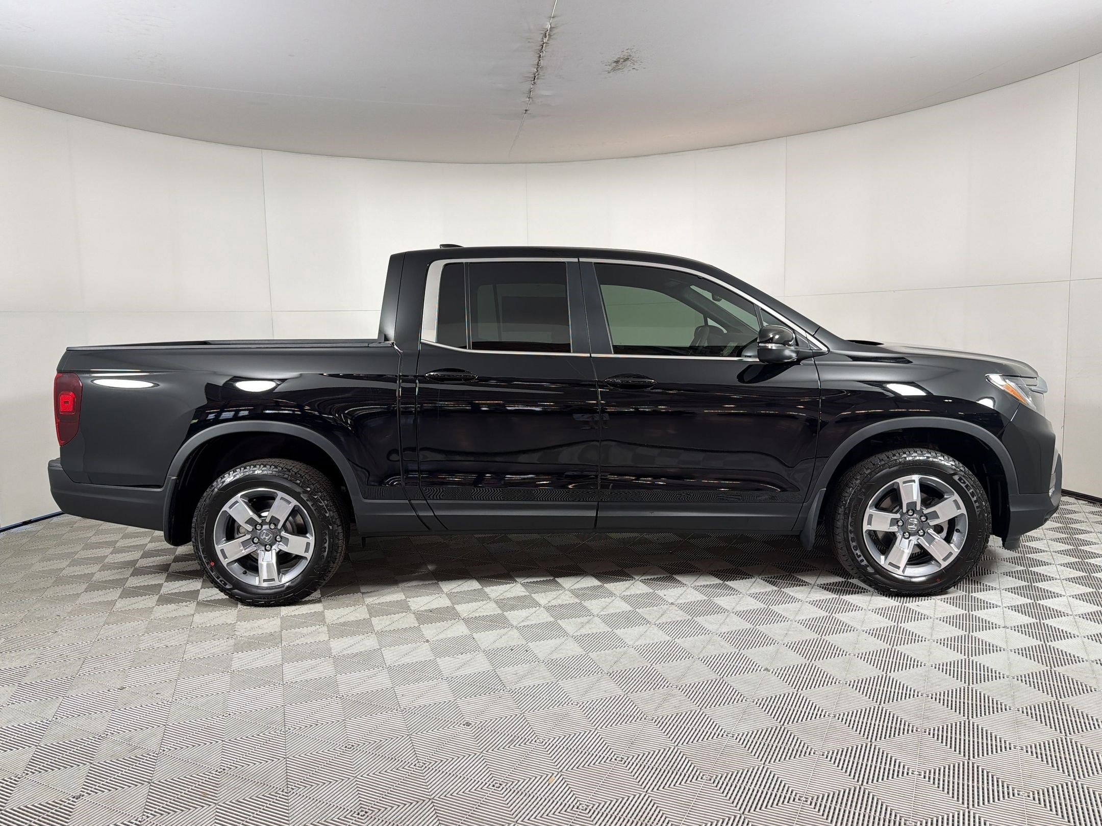 New 2026 Honda Ridgeline RTL image 8