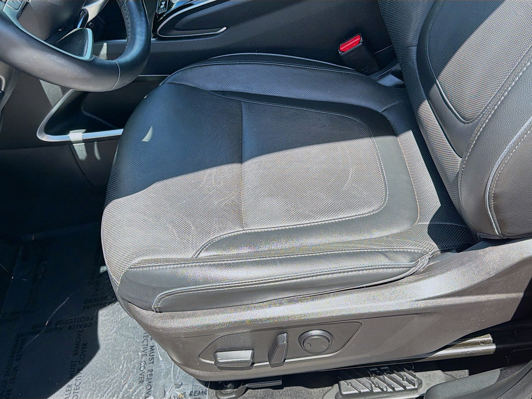 Used 2023 Hyundai Tucson Limited w/ Cargo Package FWD image 18