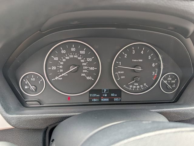 Used 2018 BMW 320i Sedan image 20